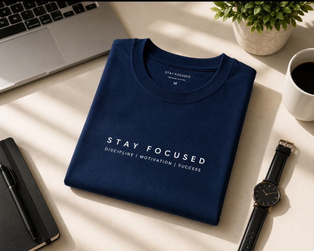 Tricou premium din bumbac „Stay Focused”