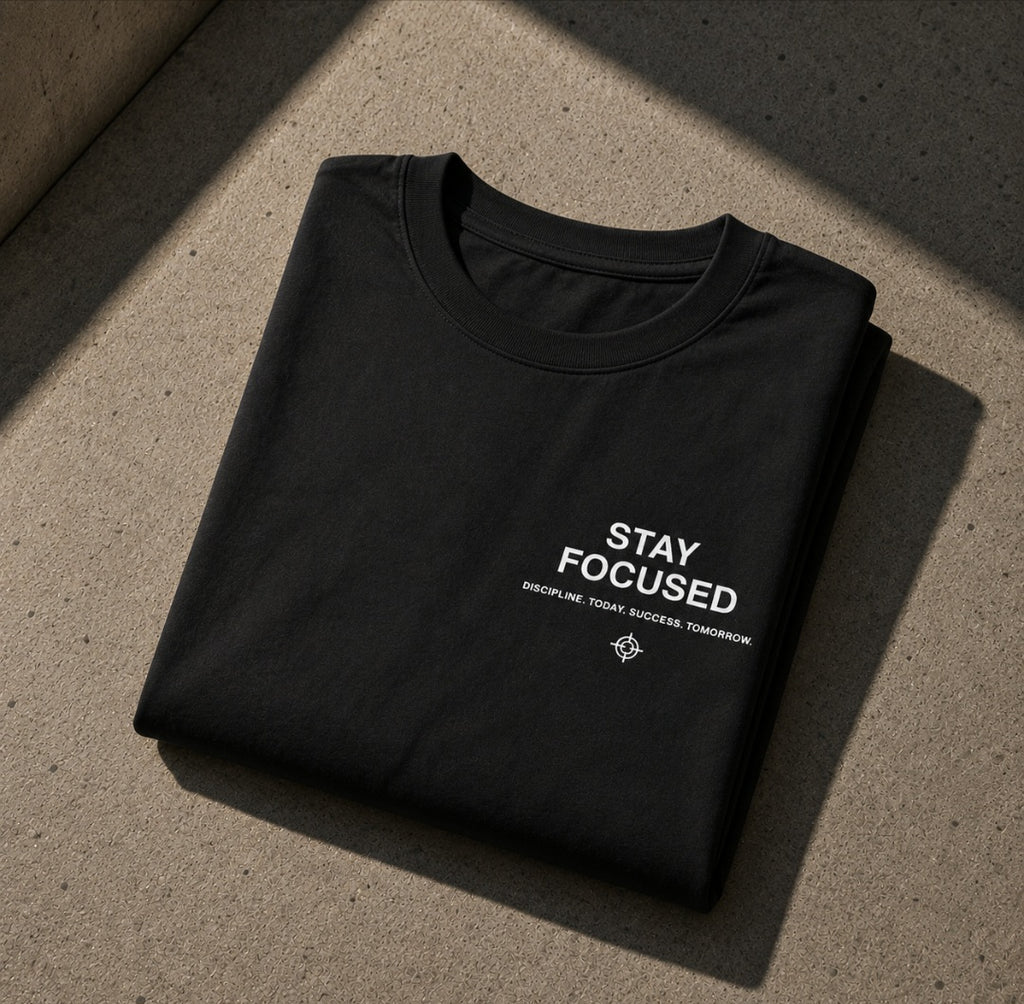 Tricou premium din bumbac „Stay Focused”