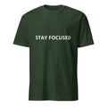 Tricou verde inchis unisex Gildan 64000 Forest Green cu inprimeu alb STAY FOCUSED ,vedere in fata